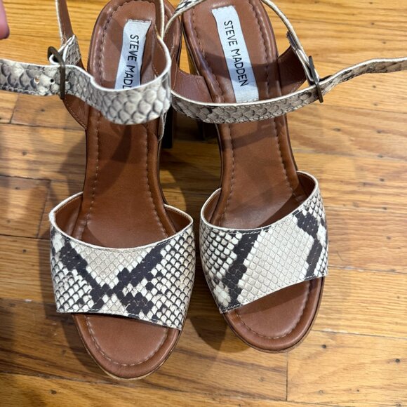 Steve Madden Snakeskin Wooden Platform Sandals Chunky Heel (size 40) - Picture 2 of 7